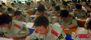 軍地兩用人才培訓(xùn)花絮(圖16)