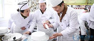 西點(diǎn)學(xué)員上課花絮(圖14)