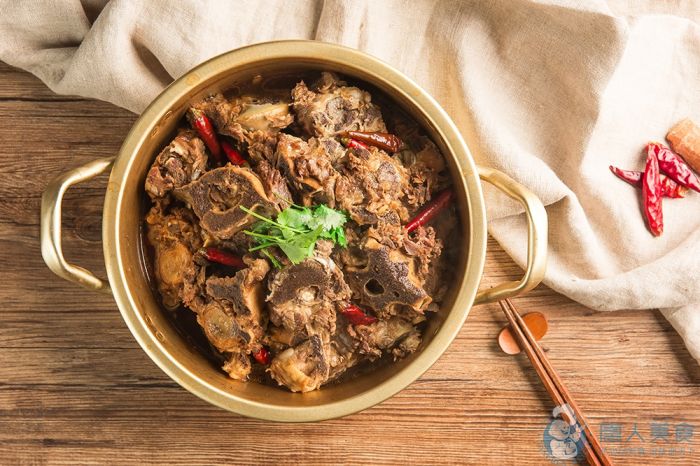 羊蝎子火鍋實體店技術(shù)培訓班