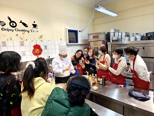 經(jīng)典年夜飯體驗活動圓滿結(jié)束(圖11) 微信圖片_202301121109565.jpg